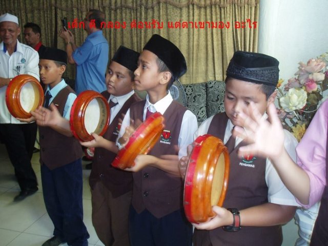 224273_545345182171448_2070398405_n