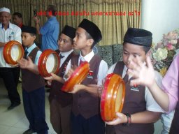 224273_545345182171448_2070398405_n